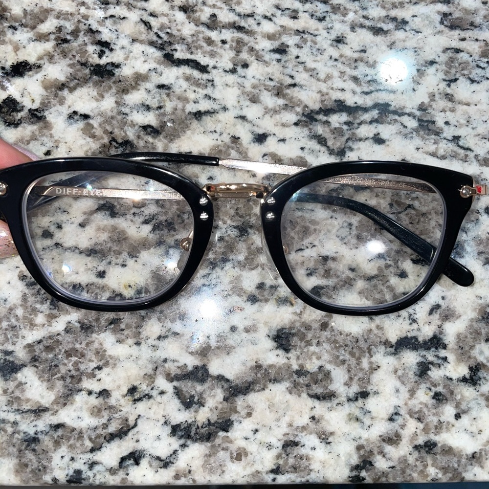 DIFF glasses with prescription